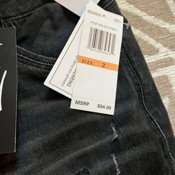 Mac and Me flare jeans - Picture 5 of 7